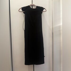 bebe Black Cap-Sleeve Midi Dress